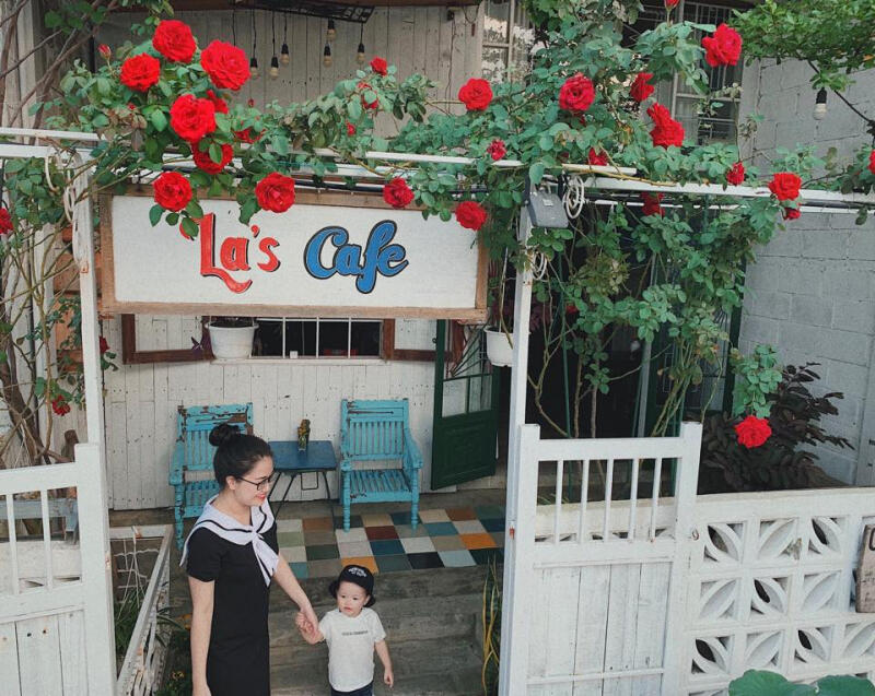 LA cafe