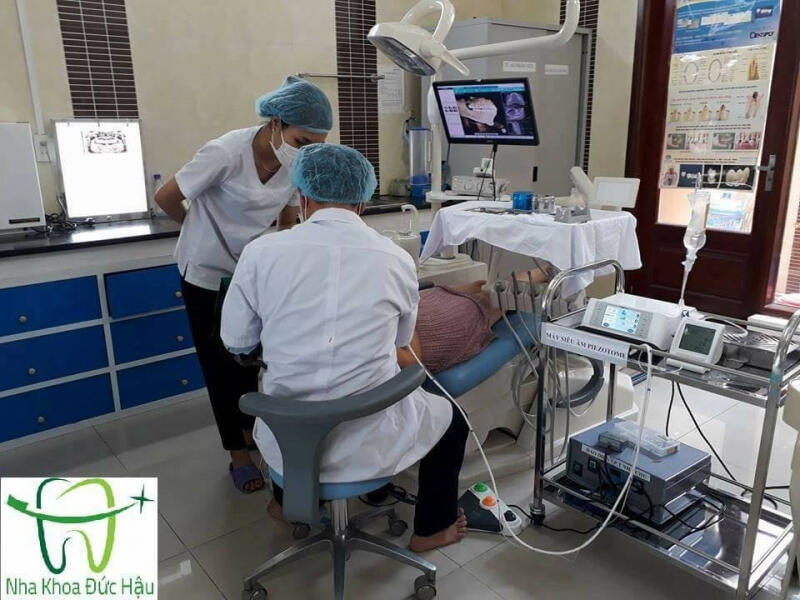 Nha Khoa Đức Hậu