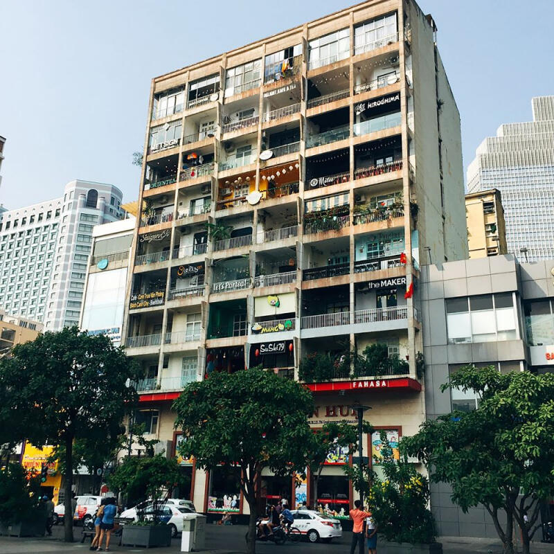 Đường Nguyễn Huệ
