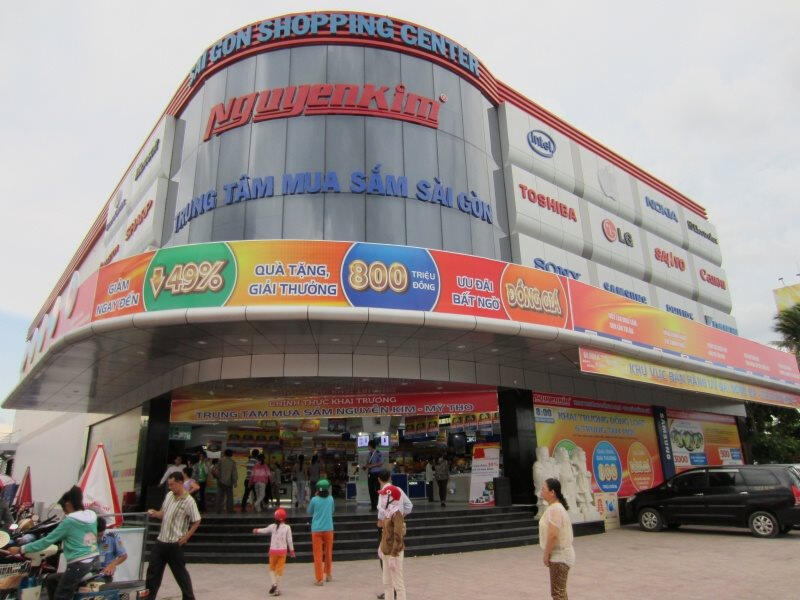 Trung tâm mua sắm Nguyễn Kim