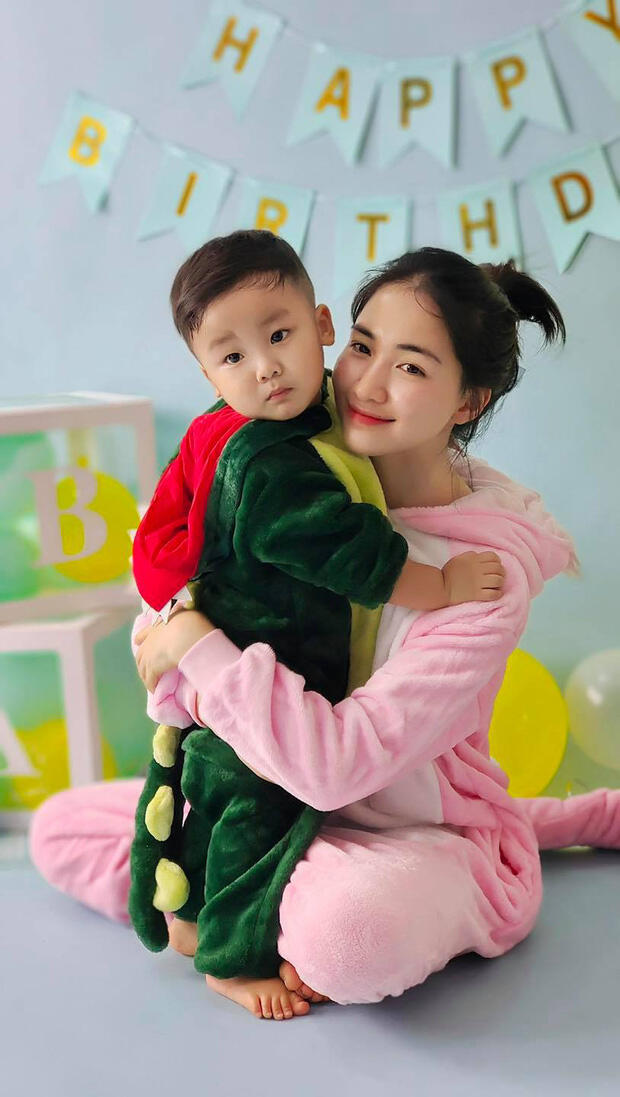 Hoà Minzy tiết lộ lý do ít cho quý tử hào môn lên sóng dạo này  (27/11/2021)