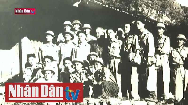 Chiếu phim tài liệu Chiến thắng biên giới Thu Đông 1950 tại các địa phương kiểm soát được dịch bệnh (2/12...
