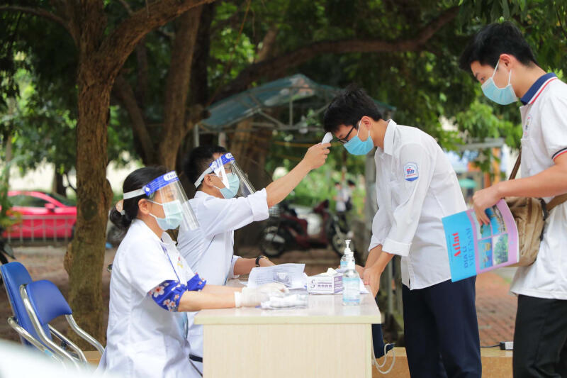 Thành Phố Hồ Chí Minh liệu có đang quá tải hệ thống điều trị Covid-19? (29/11/2021)