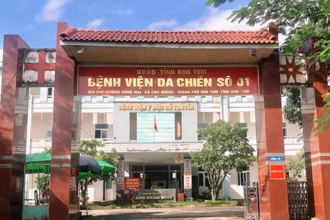 Khẩn cấp truy tìm F0 vượt rào, bỏ trốn khỏi bệnh viện dã chiến trong đêm (1/12/2021)