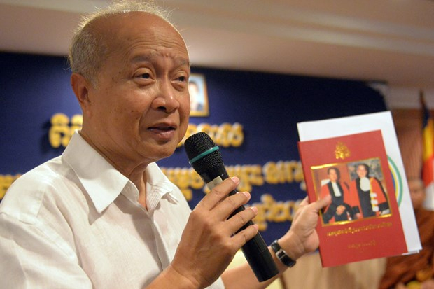 Campuchia: Hoàng thân Norodom Ranariddh qua đời tại Pháp  (28/11/2021)