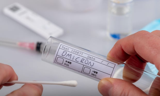 Moderna sắp tung ra loại vaccine chống lại được biến thể Omicron (2/12/2021)