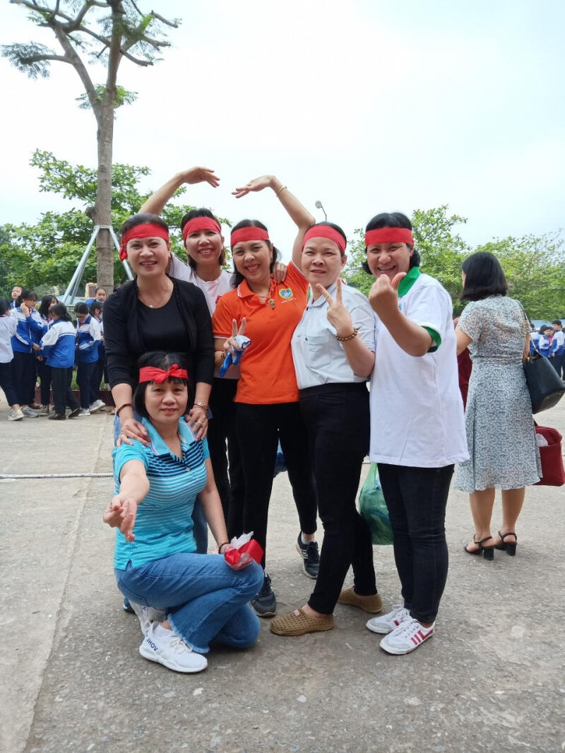 Trường THCS Hàn Thuyên