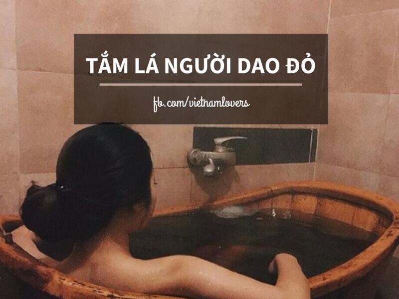 Tắm lá thuốc người Dao Đỏ