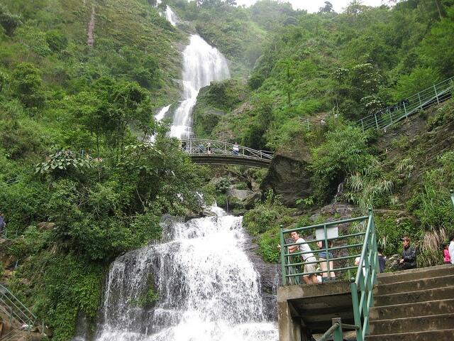 Thác Bạc - Sapa