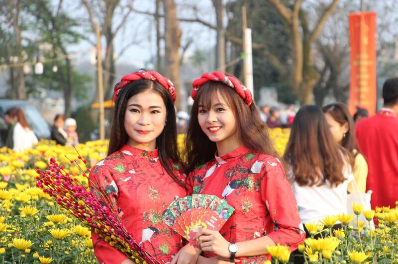 Chọn trang phục thích hợp