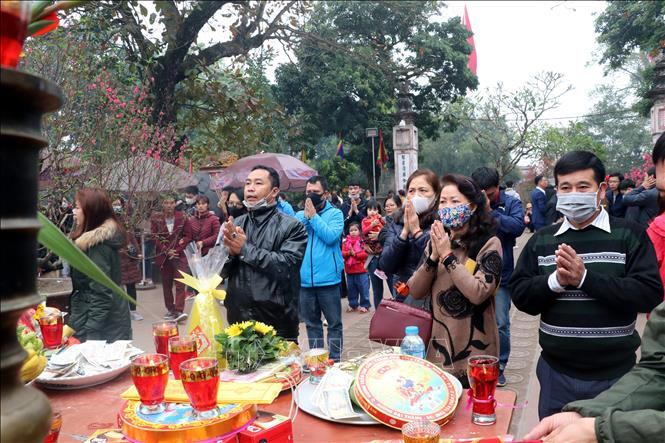 Hạn chế đến nơi đông người