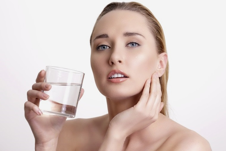 Hãy uống nhiều nước