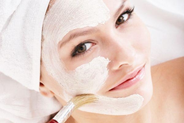 Chấp nhận sự thay đổi và chăm sóc cẩn thận làn da và mái tóc