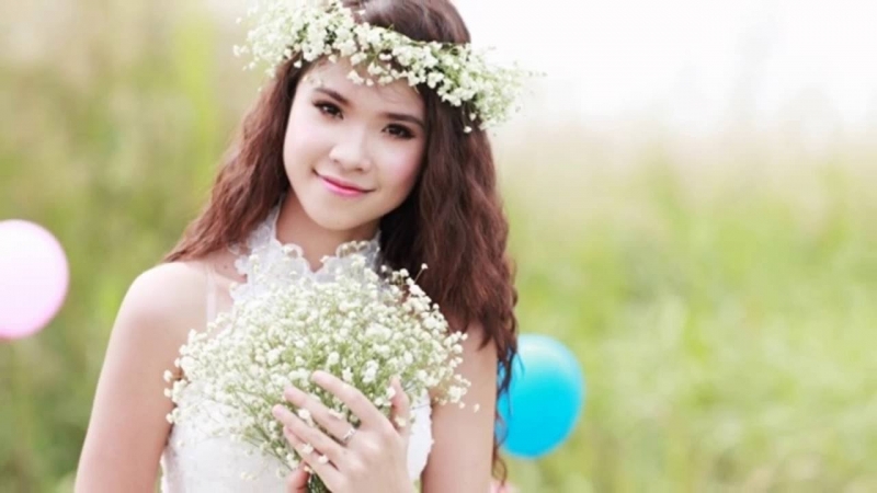 Mái tóc xoăn gợn sóng