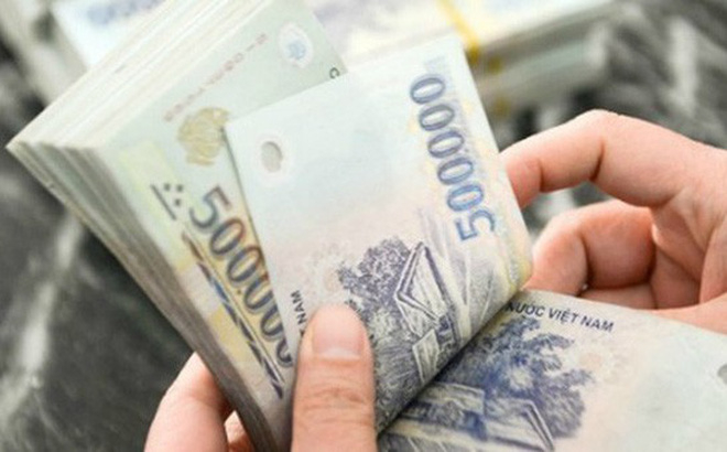 Không mang nhiều tiền khi đi sắm Tết