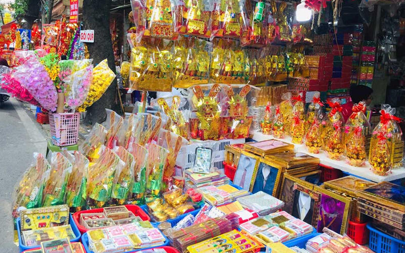 Mua tại các chợ đầu mối