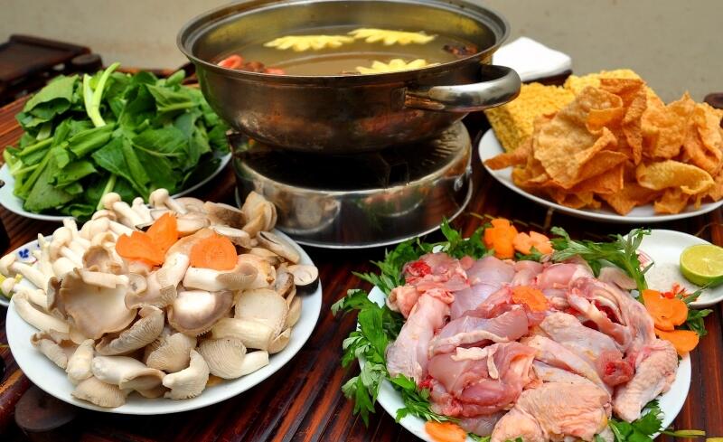 Món Lẩu gà